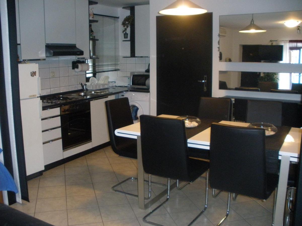 Baska Apartment-Studio Fiorino Bagian luar foto